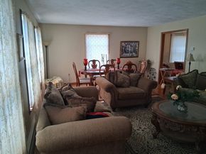 15 Cheyenne, Worcester MA 01606