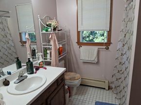 15 Cheyenne, Worcester MA 01606
