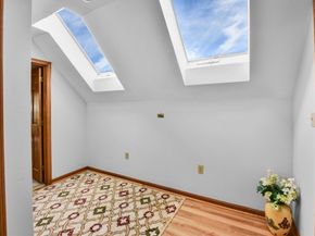 15 Cheyenne, Worcester MA 01606