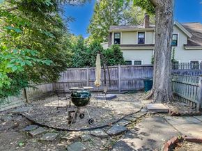 2 Elm St, Wellesley MA 02481