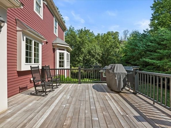 5 Highland Hill Dr, Shrewsbury MA 01545