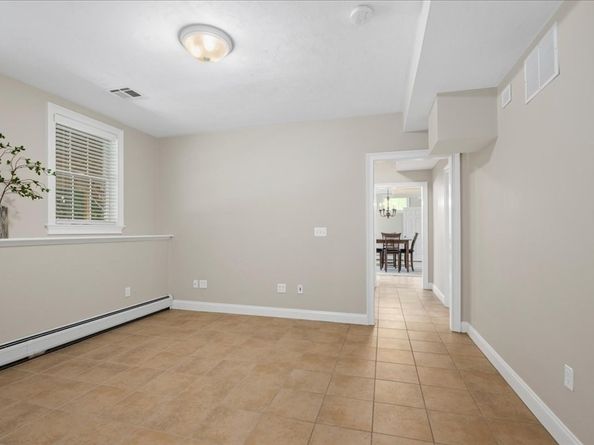 5 Highland Hill Dr, Shrewsbury MA 01545