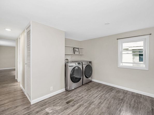 209 New Yorker Avenue, Chelmsford MA 01824