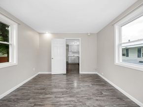 209 New Yorker Avenue, Chelmsford MA 01824