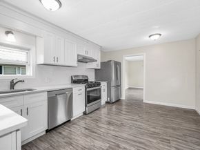 209 New Yorker Avenue, Chelmsford MA 01824