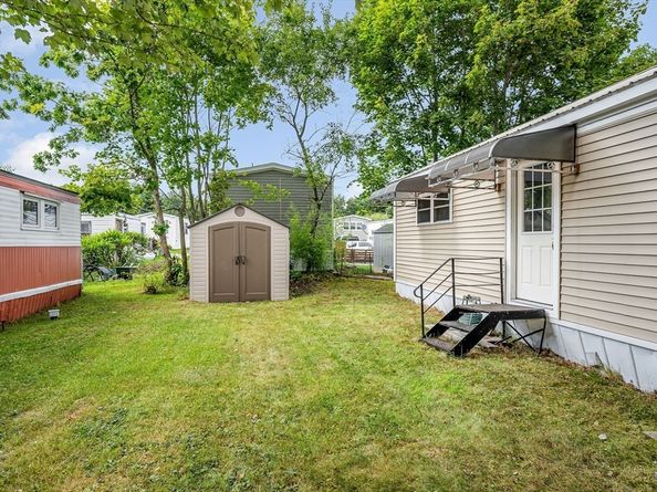 209 New Yorker Avenue, Chelmsford MA 01824