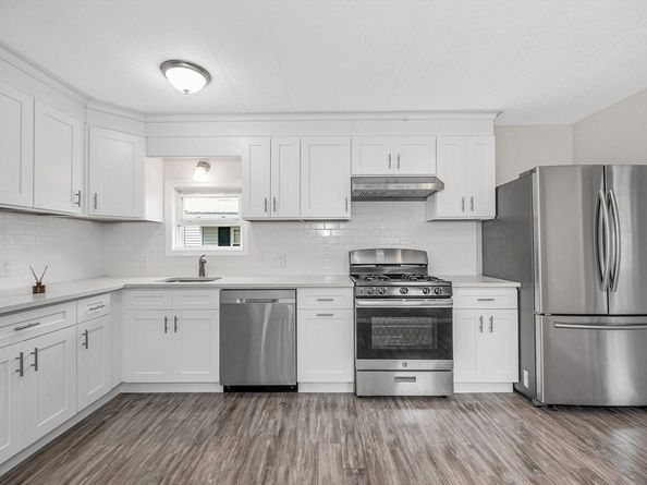 209 New Yorker Avenue, Chelmsford MA 01824