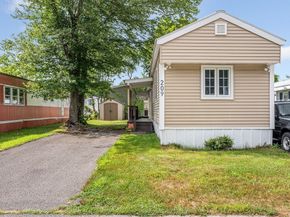 209 New Yorker Avenue, Chelmsford MA 01824