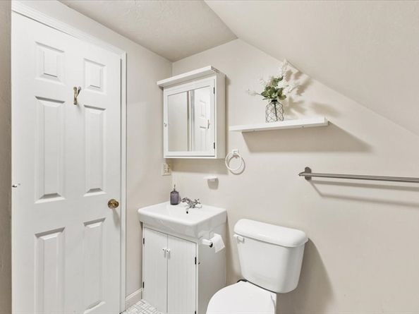 201 Comfort St 201, Bridgewater MA 02324