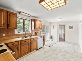 201 Comfort St 201, Bridgewater MA 02324
