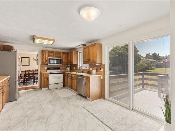 201 Comfort St 201, Bridgewater MA 02324