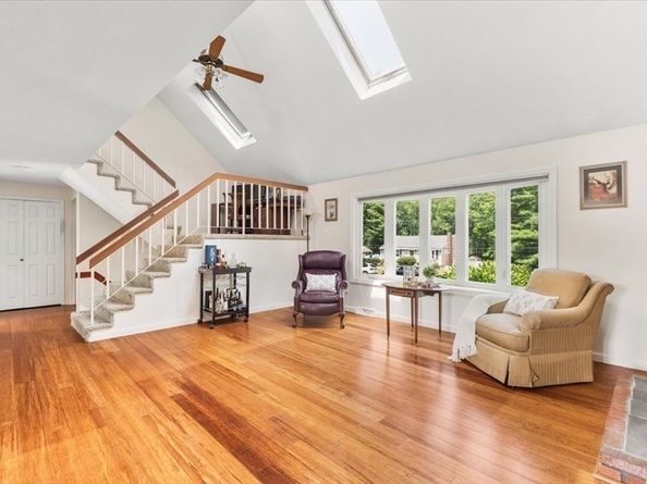 201 Comfort St 201, Bridgewater MA 02324
