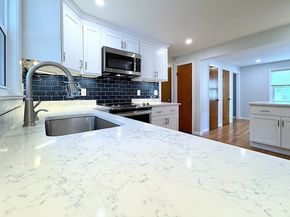 17 Meadowbrook Rd, Hudson MA 01749