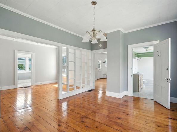 15 Lincoln, Brookfield MA 01506