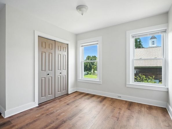 15 Lincoln, Brookfield MA 01506