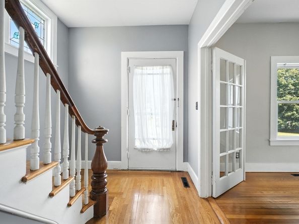 15 Lincoln, Brookfield MA 01506