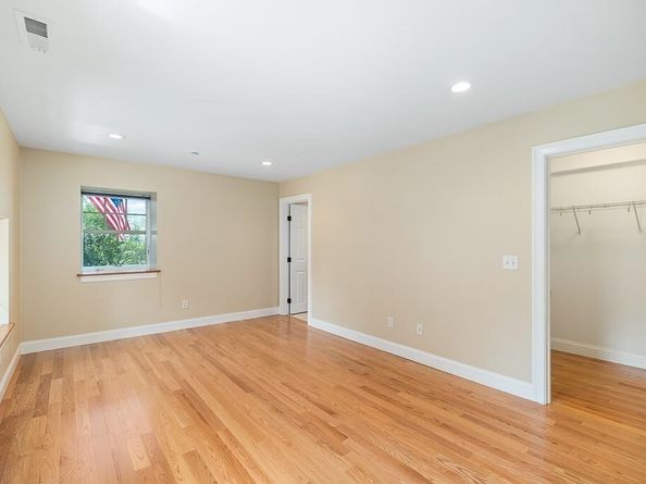 152 Water St 13, Danvers MA 01923