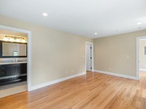 152 Water St 13, Danvers MA 01923