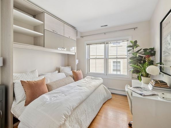 85 Sherman Street 10, Cambridge MA 02140