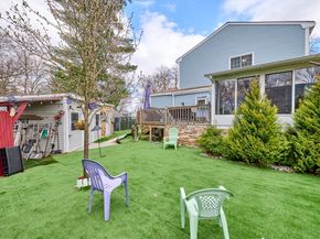 55 Friendship St, Billerica MA 01821