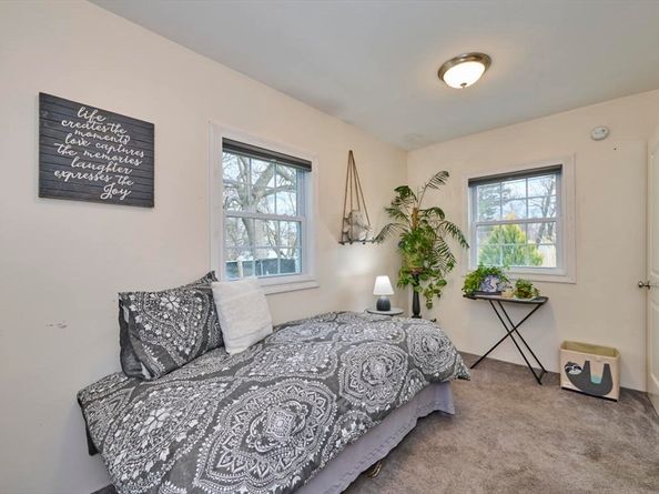 55 Friendship St, Billerica MA 01821
