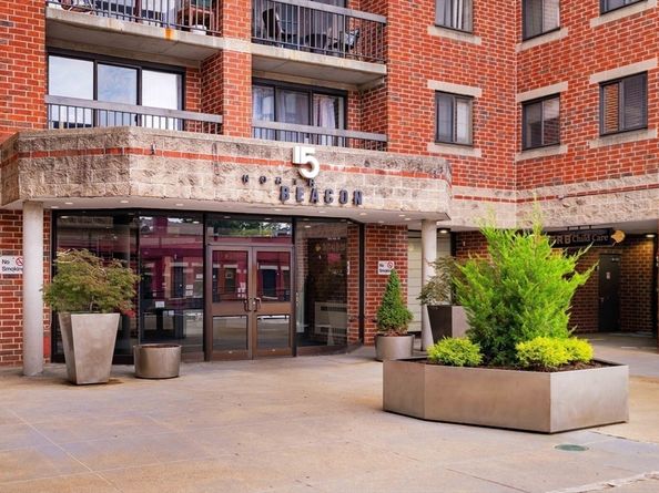 15 N Beacon St. 1012, Boston MA 02134