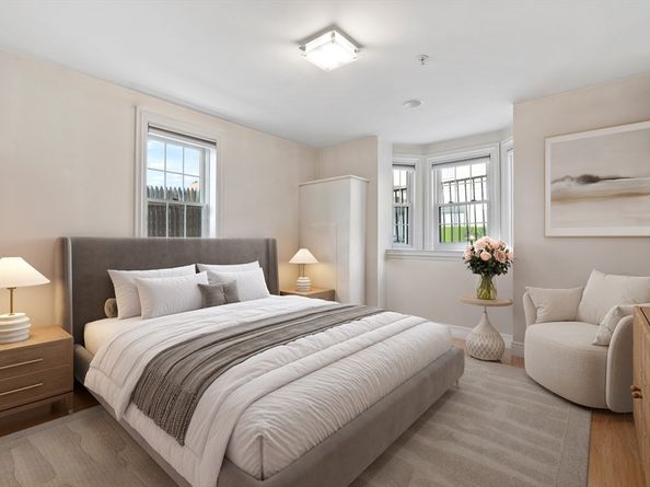 37 Old Harbor St 1, Boston MA 02127
