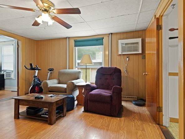 6 Greenville Ct, Somerville MA 02143
