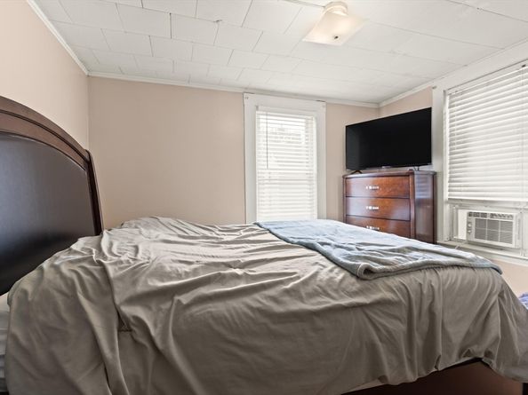 6 Greenville Ct, Somerville MA 02143