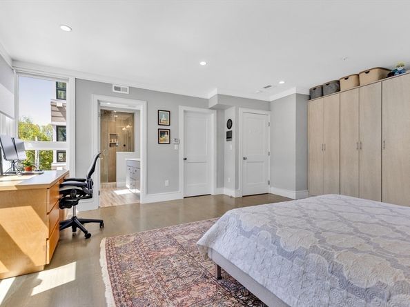60 Cameron Street 2, Brookline MA 02445