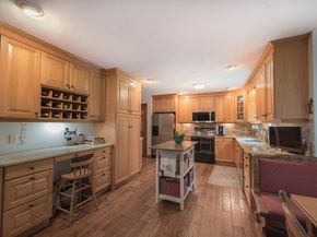 562 South Street, Shrewsbury MA 01545