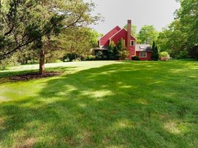 562 South Street, Shrewsbury MA 01545