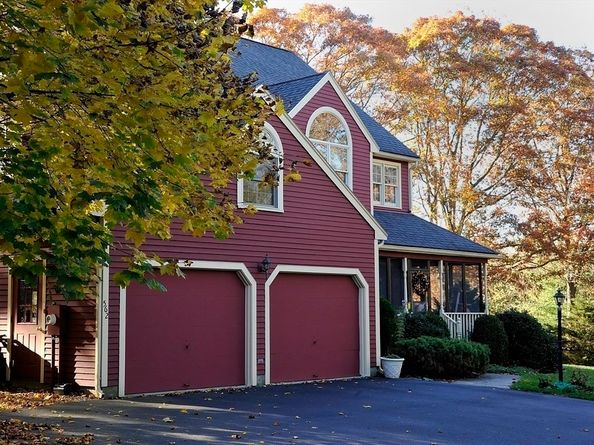562 South Street, Shrewsbury MA 01545
