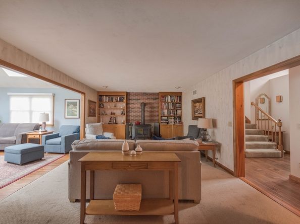 562 South Street, Shrewsbury MA 01545