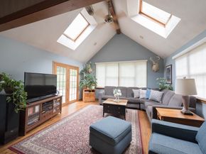 562 South Street, Shrewsbury MA 01545