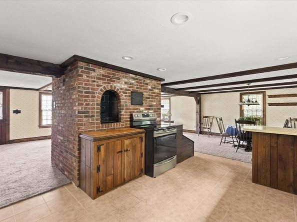 260 Crescent Street, West Bridgewater MA 02379