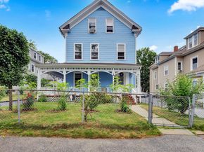 38 Clifton St, Worcester MA 01610