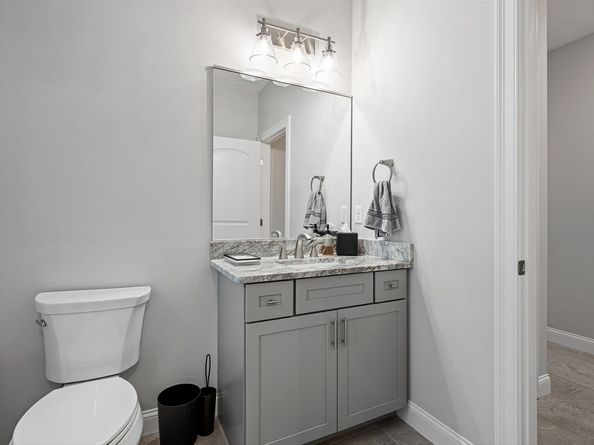 85 East St, Uxbridge MA 01569