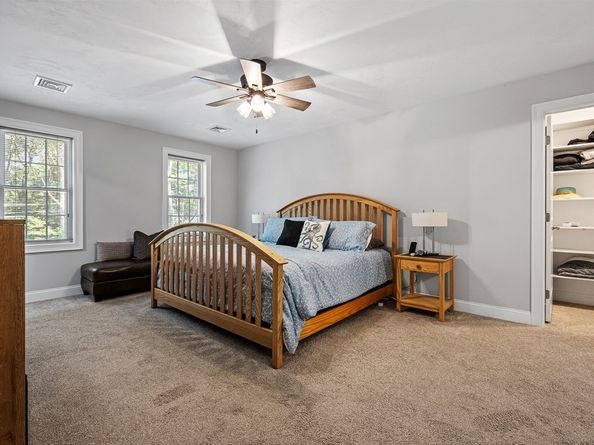 85 East St, Uxbridge MA 01569