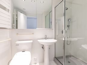 145 Pinckney Street 603605, Boston MA 02114