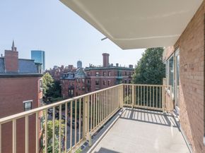 145 Pinckney Street 603605, Boston MA 02114