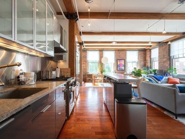 26 Stillman St 32, Boston MA 02113