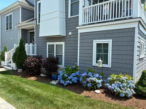 21 Daisy Ln, Plymouth MA 02360