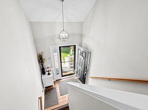 21 Daisy Ln, Plymouth MA 02360