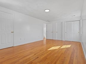 35 Grape St, Woburn MA 01801