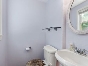 72 Hathaway Cir, Arlington MA 02476