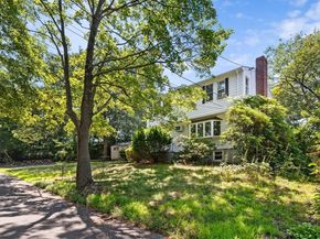 72 Hathaway Cir, Arlington MA 02476