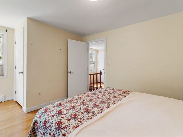 72 Hathaway Cir, Arlington MA 02476
