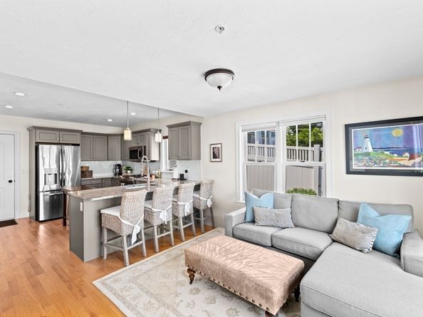 7 Sever St 2, Plymouth MA 02360
