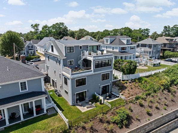 7 Sever St 2, Plymouth MA 02360
